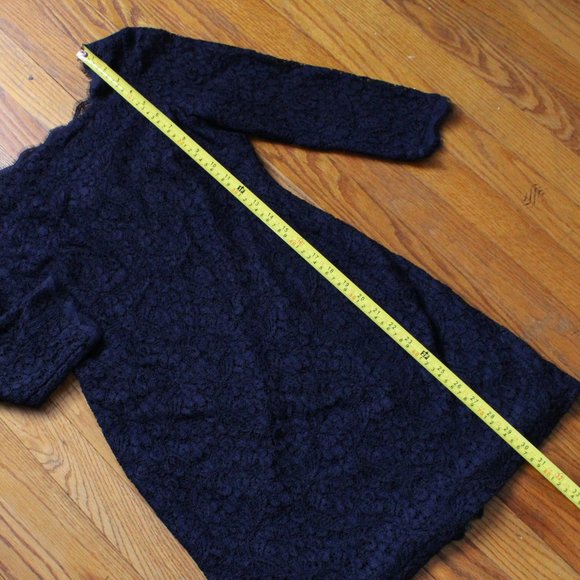 Cache Lace Dress - Picture 5 of 6